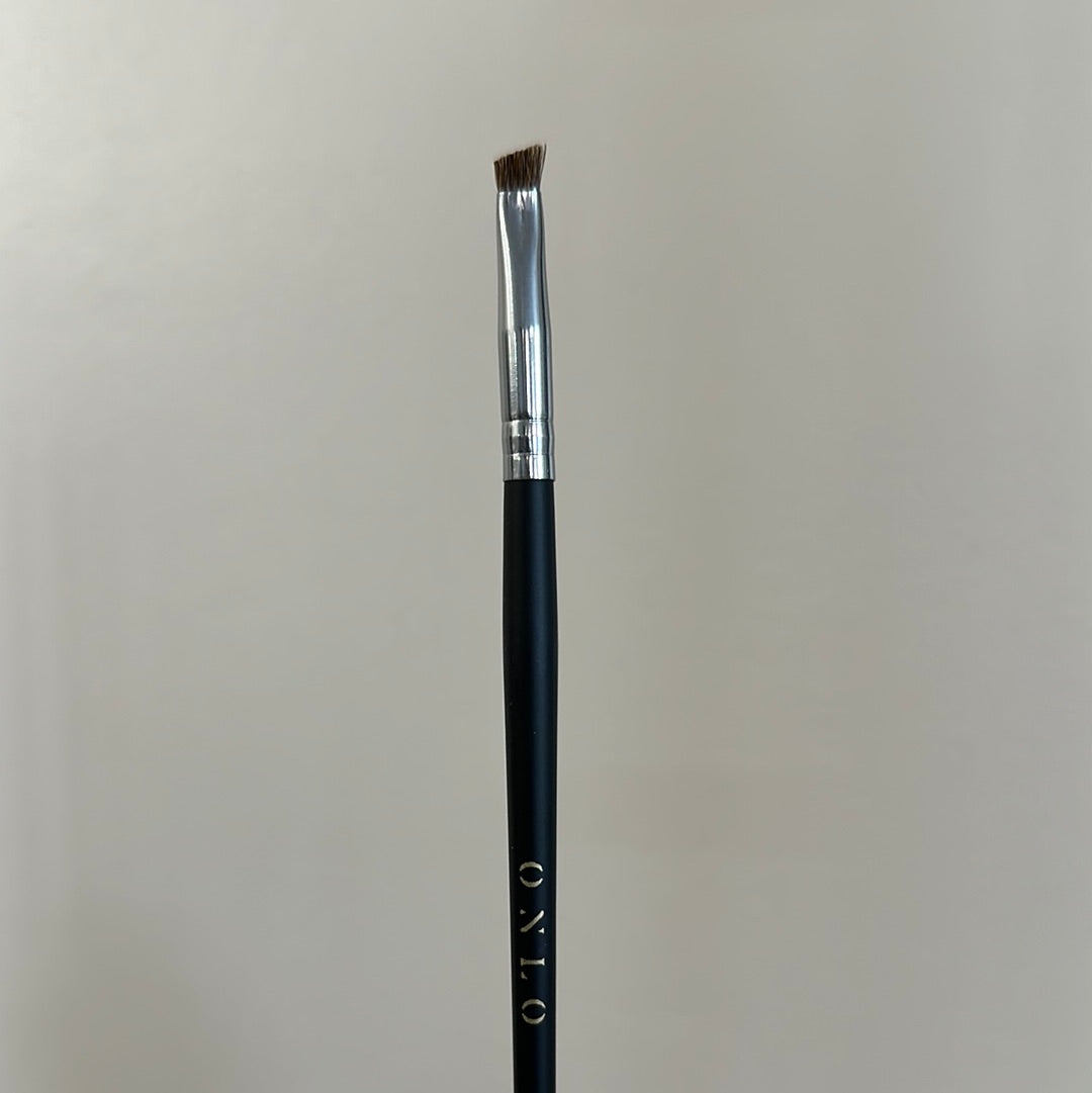 Makeup brushes